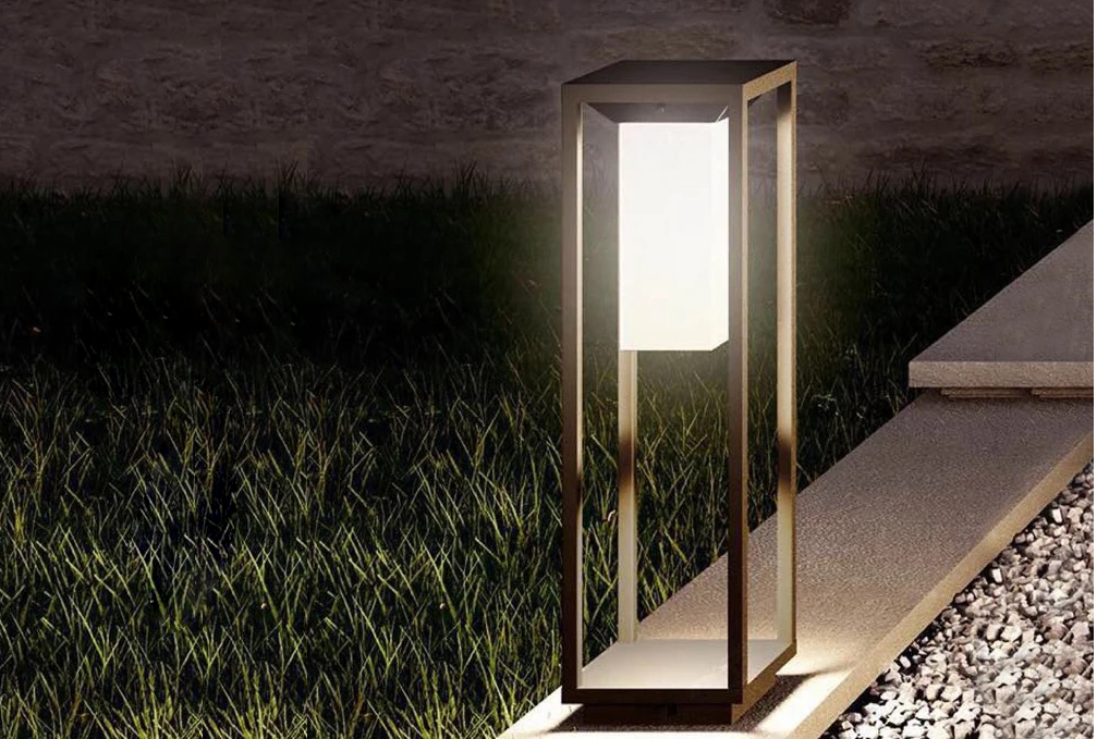 <h2><span style='font-size:20px;'>LED太阳能灯</span></h2> 