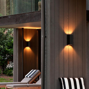 چراغ دیواری LED خارجی LBD2720-5