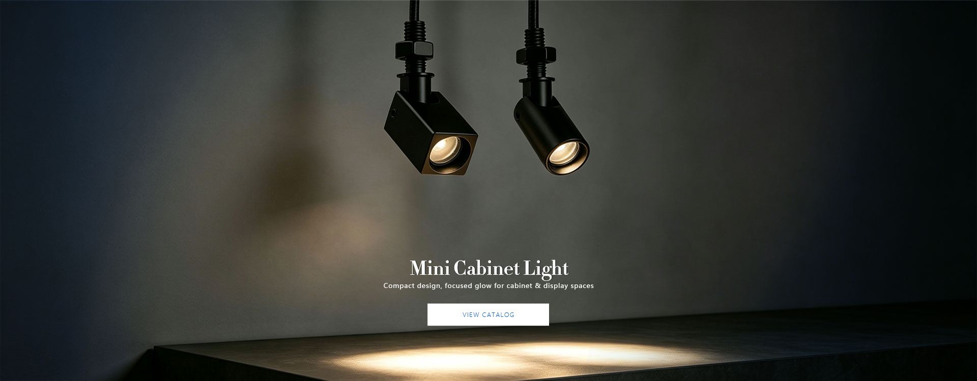 Sort mini h&aelig;ngende skabs LED-spotlights til vitrineskabe og detailudstillingsbelysning, B2B-producent